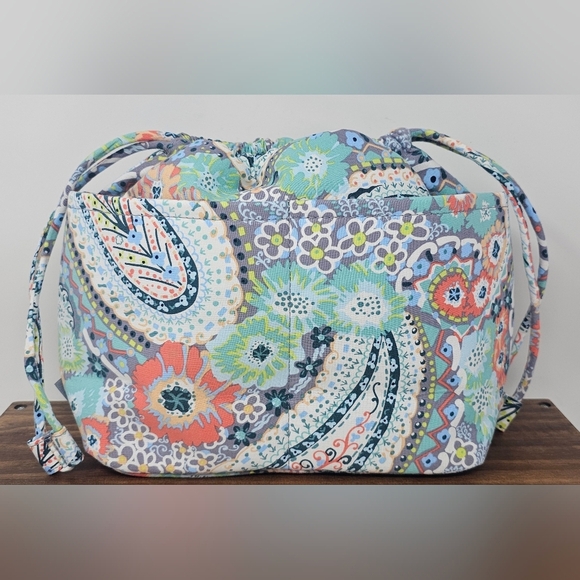 Vera Bradley Handbags - Rare Vera Bradley Citrus Paisley Cinch Large Travel Toiletry Cosmetic Bag NWOT